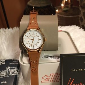 Fossil
Women's Three Hand Watch, Style #: BQ3067